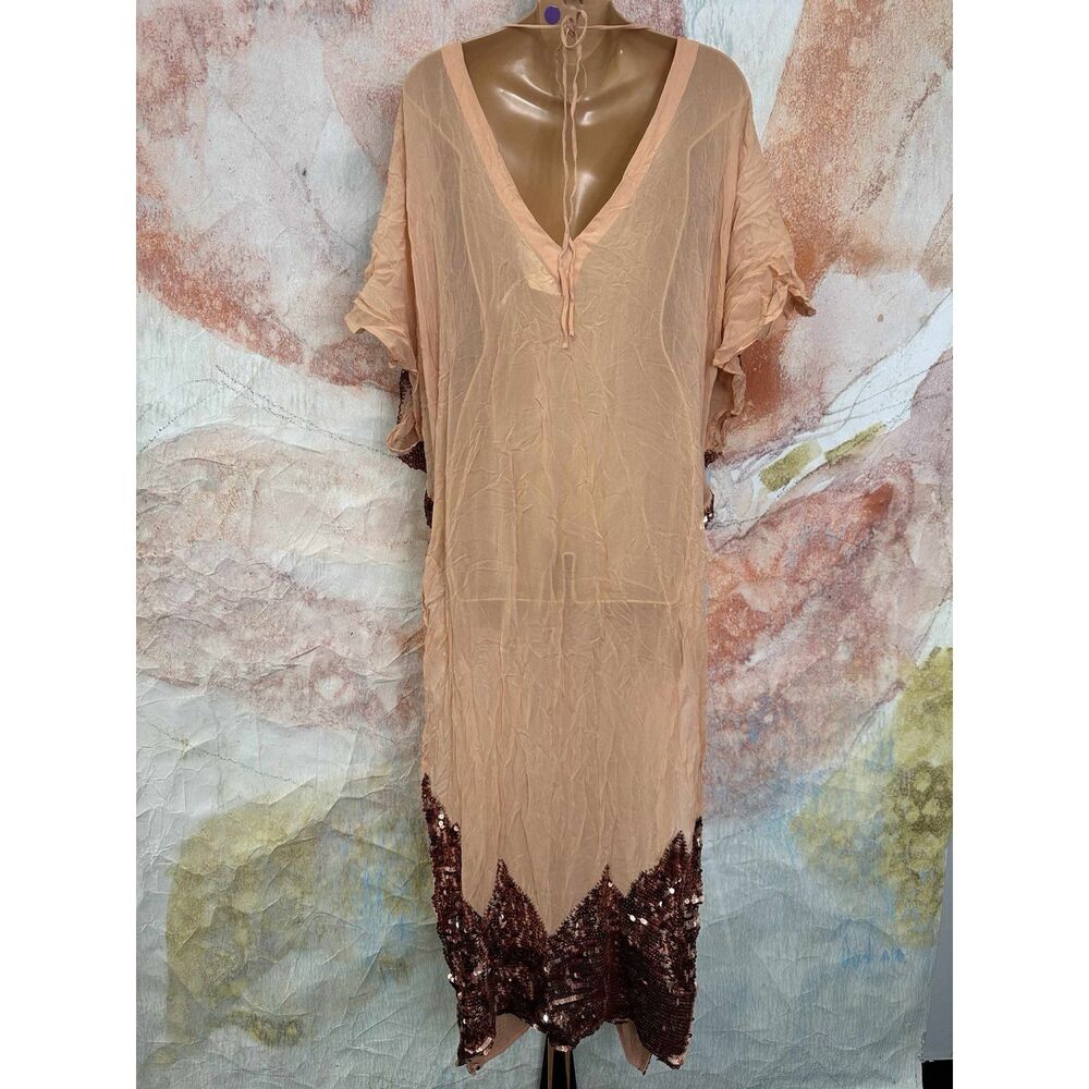 Free People Jen’s Pirate Booty Ritual Queen Peach Sequin Embellished Kaftan XS/S - Picture 9 of 14